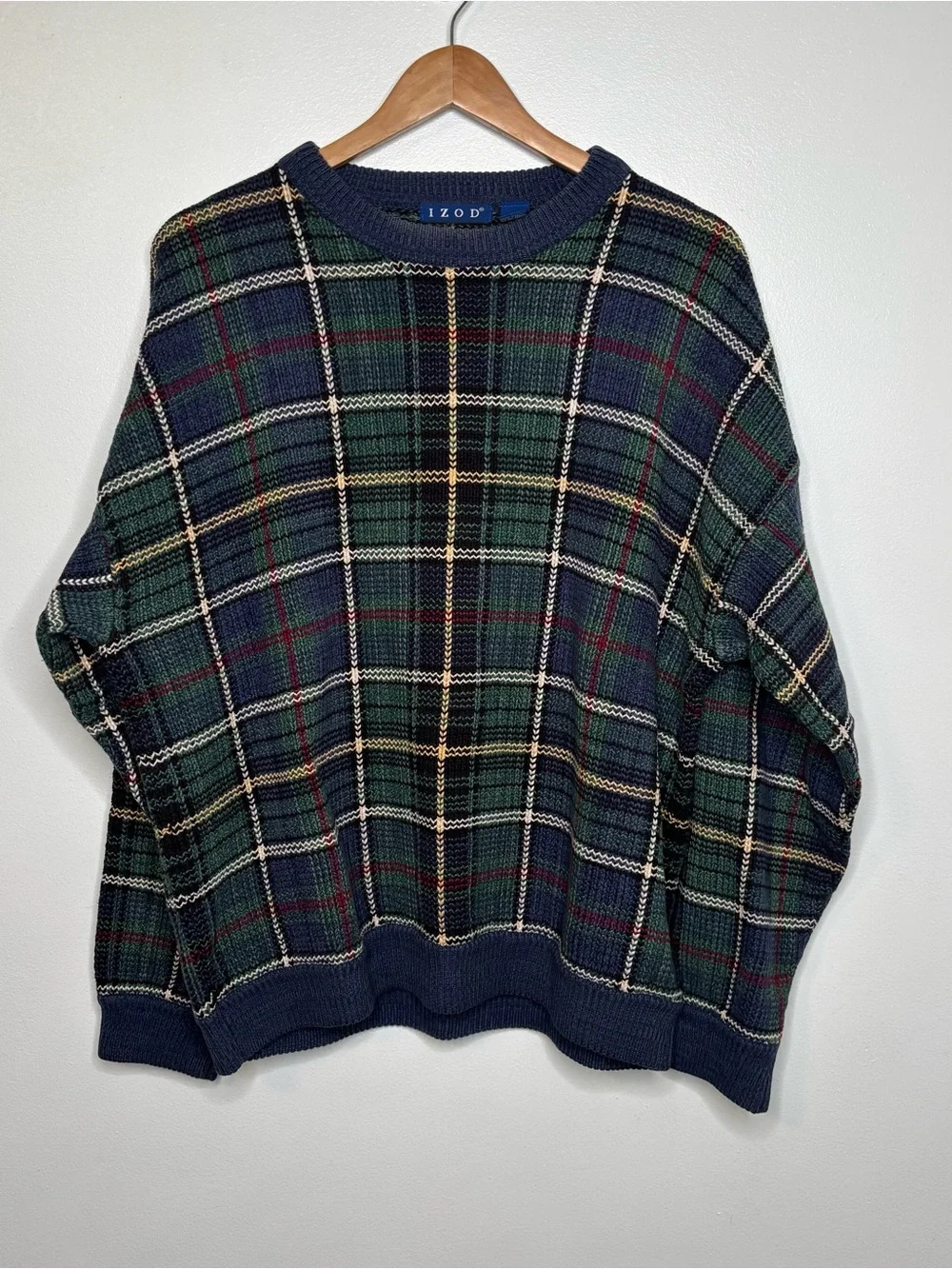 Vintage 90s IZOD Plaid Crewneck Sweater Green Navy Blue Knit Grandpa Core Tartan